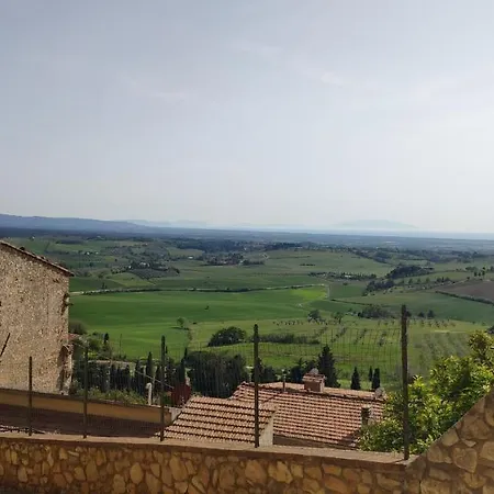 Casa Della Fonte * Casale Marittimo